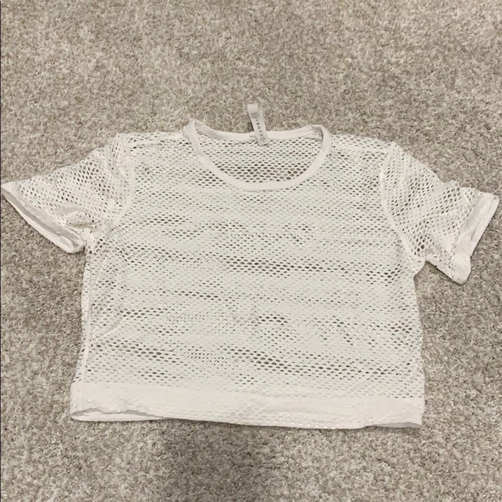 Lululemon mesh crop top